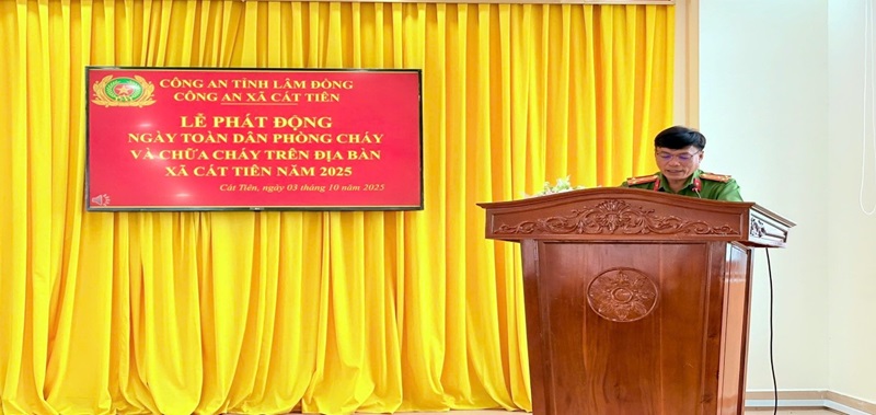 Lễ phát động “Ngày toàn dân phòng cháy và chữa cháy” trên địa bàn xã Cát Tiên